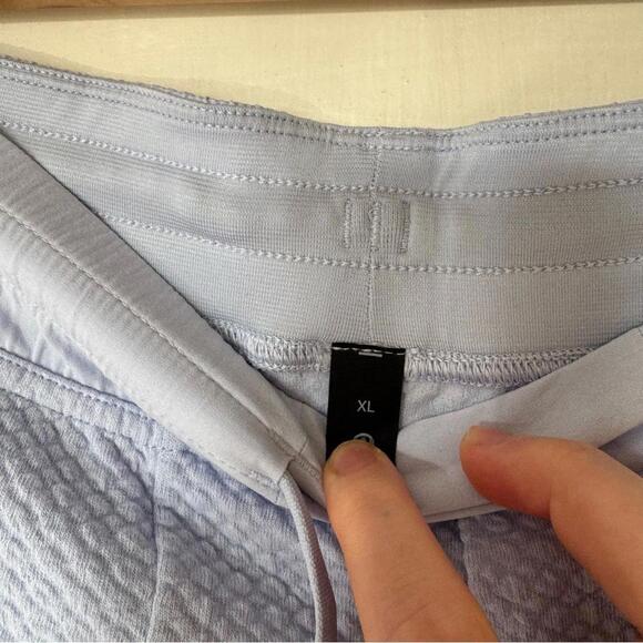 Lululemon At Ease Jogger
Pastel Blue - Picture 9 of 9